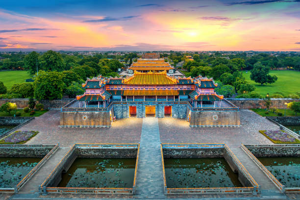 ĐÀ NẴNG - HUẾ - QUẢNG BÌNH 4 NGÀY 3 ĐÊM